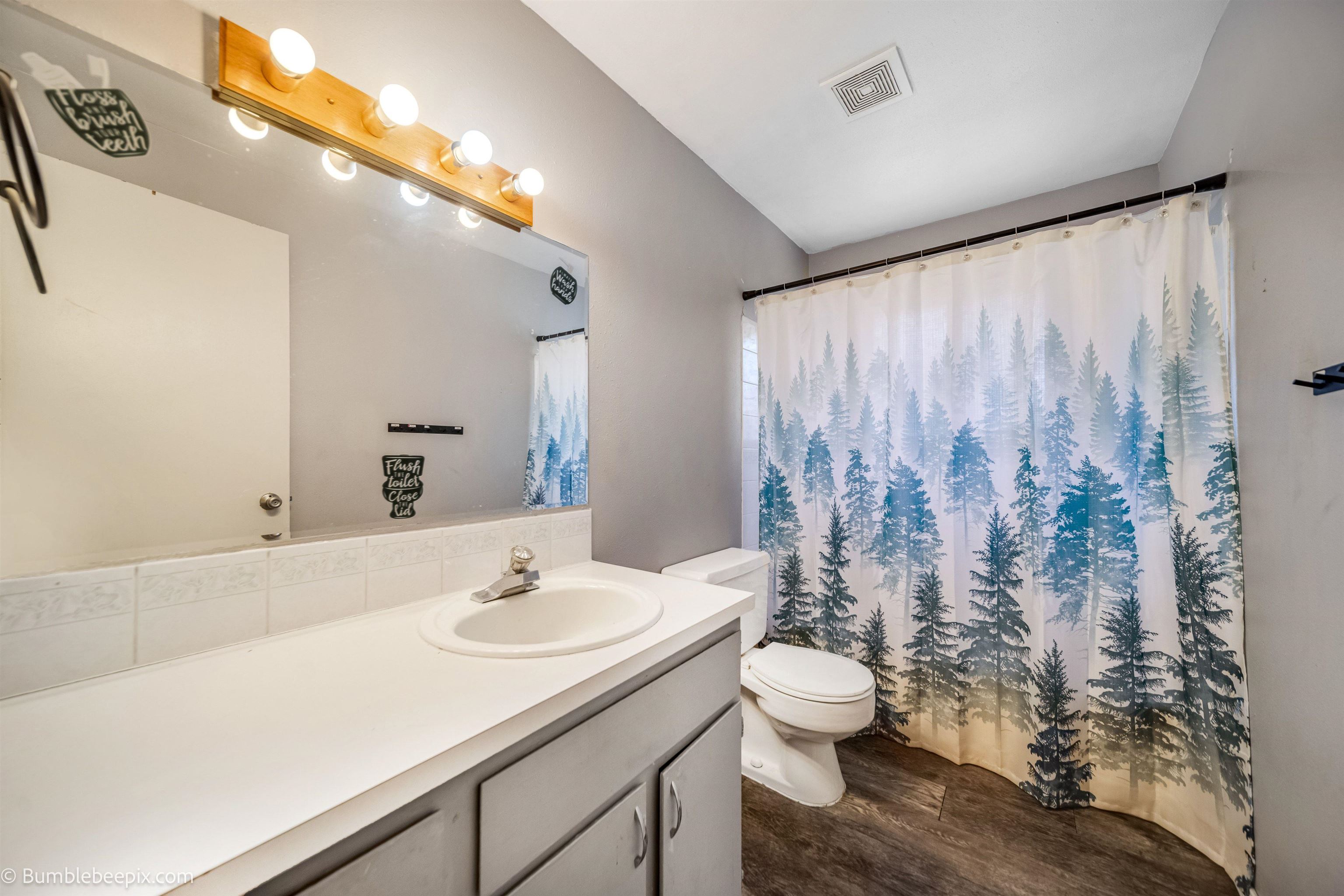105 North Holiday Road Spokane Valley, WA 99016 - Photo 21 of 36 Gallery Image 21