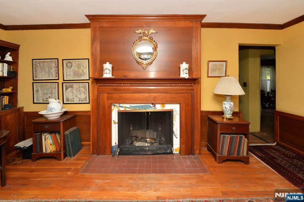 6 Central Avenue Demarest, NJ 07627 - Photo 5 of 25