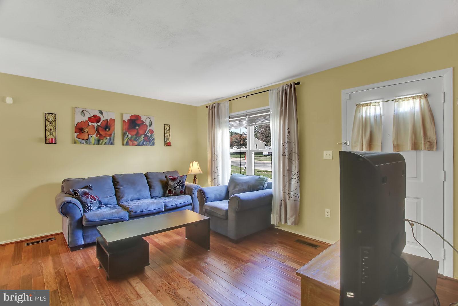 330 Walgrove Road Reisterstown, MD 21136 - Photo 7 of 34 Gallery Image 7