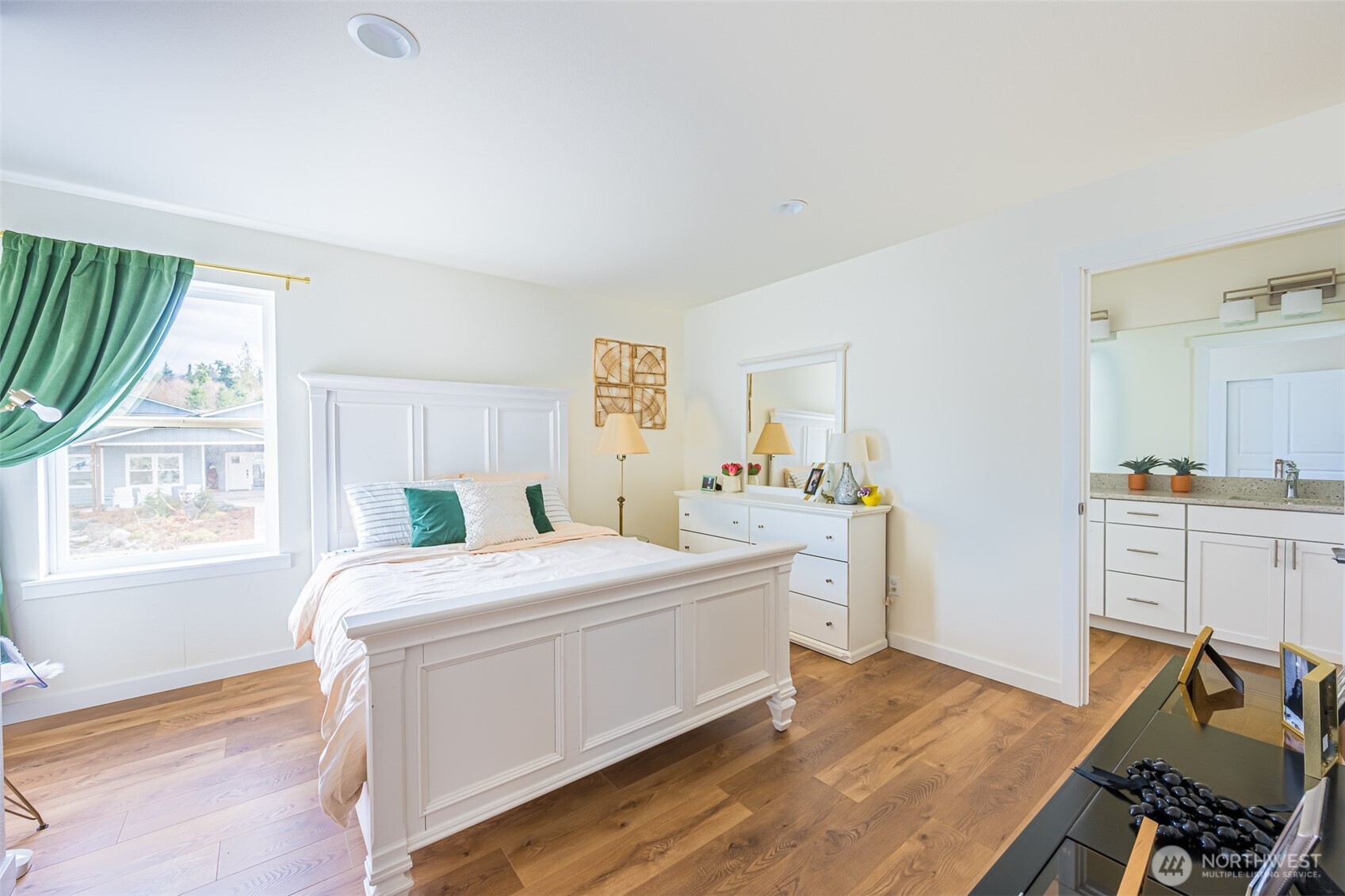 1406 Rook Drive Port Angeles, WA 98362 - Photo 29 of 32