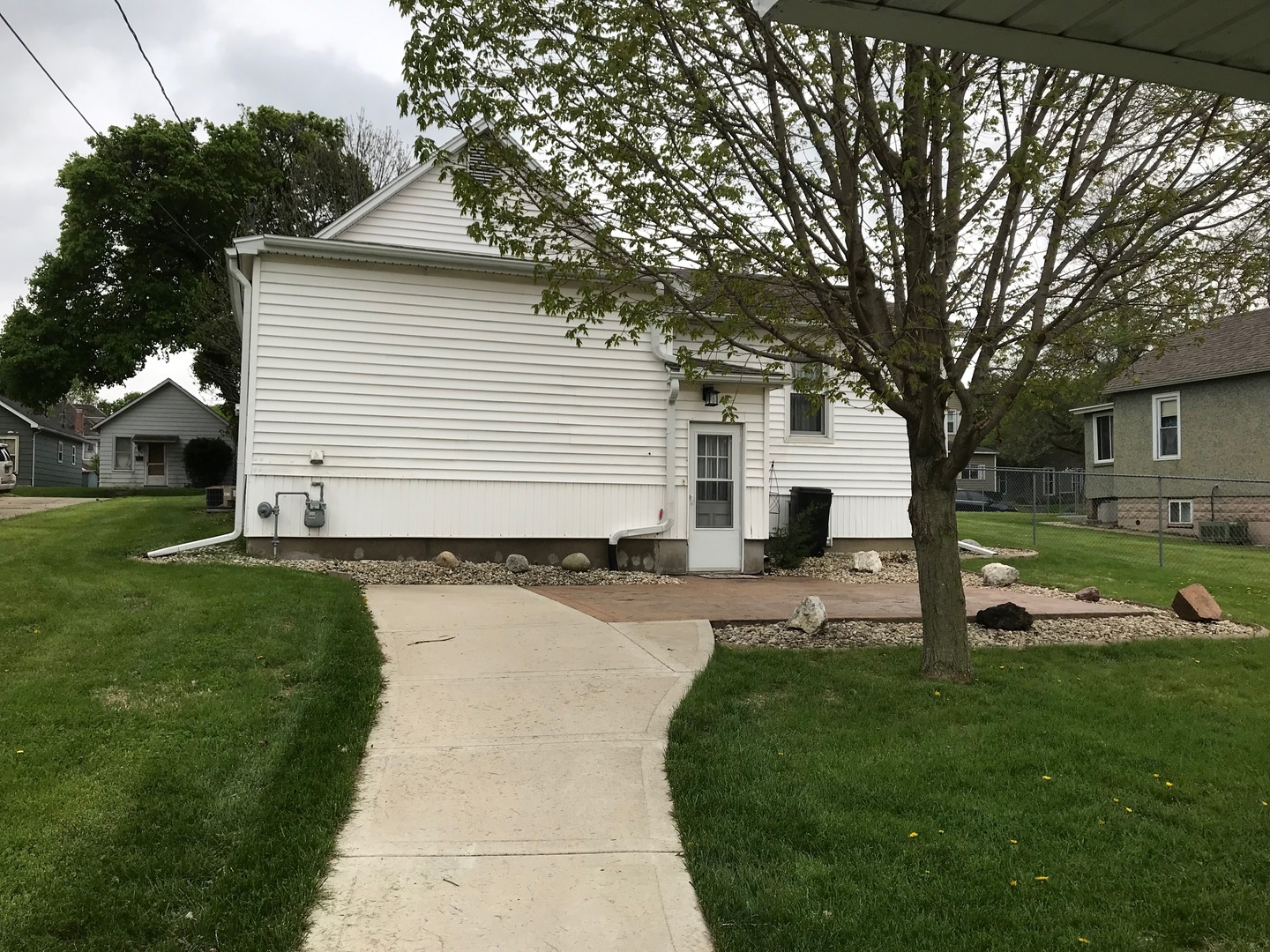 212 West Cleveland Street Spring Valley, IL 61362 - Photo 2 of 21 Gallery Image 2