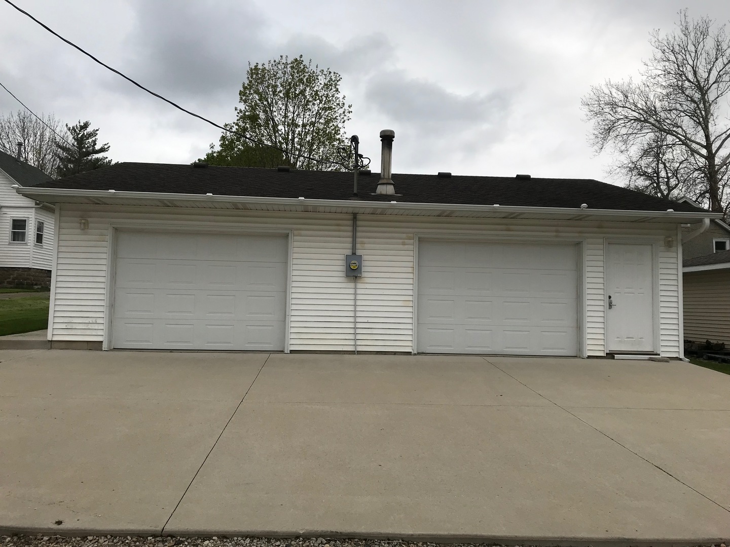 212 West Cleveland Street Spring Valley, IL 61362 - Photo 4 of 21 Gallery Image 4