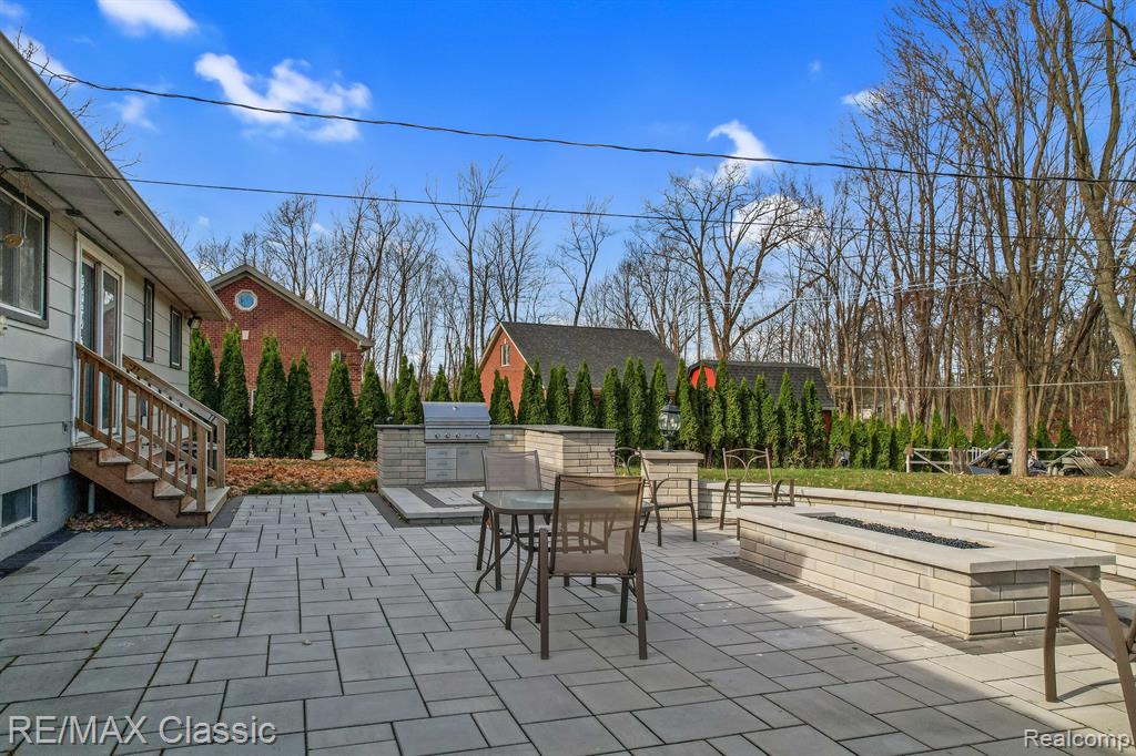 47230 West 11 Mile Road Novi, MI 48374 - Photo 38 of 42 Gallery Image 38