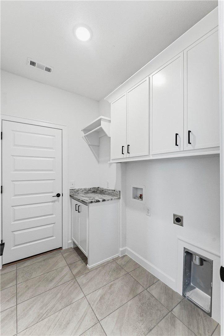 1816 Bugg Street Pea Ridge, AR 72751 - Photo 14 of 25 Utility Room