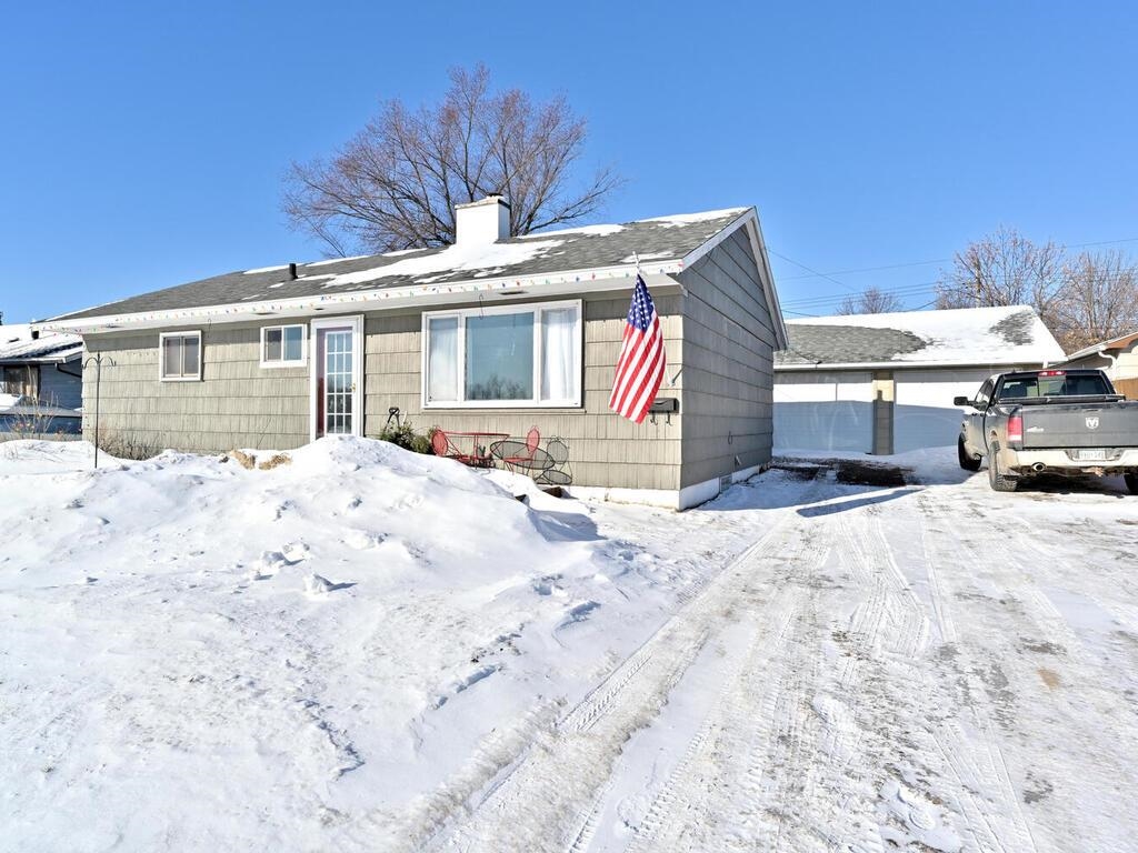 100 Edison Boulevard Silver Bay, MN 55614 - Photo 1 of 31