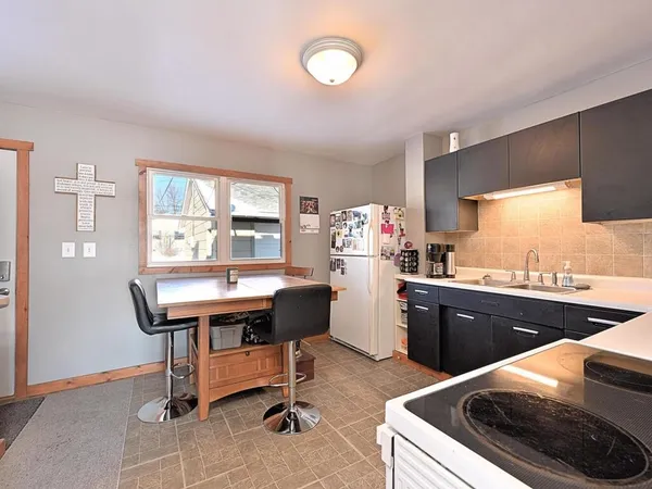 $135,000 | 100 Edison Boulevard, Silver Bay, MN 55614