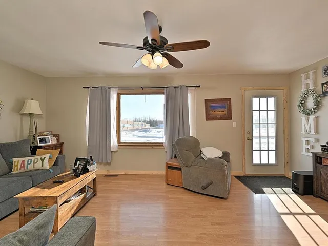 $149,900 | 100 Edison Boulevard, Silver Bay, MN 55614