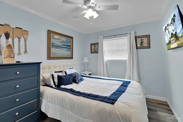 $2,150 | 210 West Gardenia Street, Unit 11, South Padre Island, TX 78597