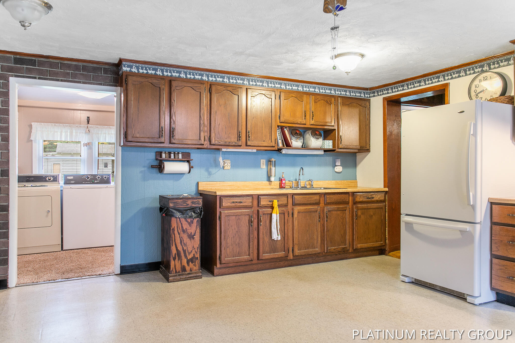 1456 Benjamin Road Muskegon, MI 49445 - Photo 17 of 38 1456 Benjamin Rd Muskegon-30