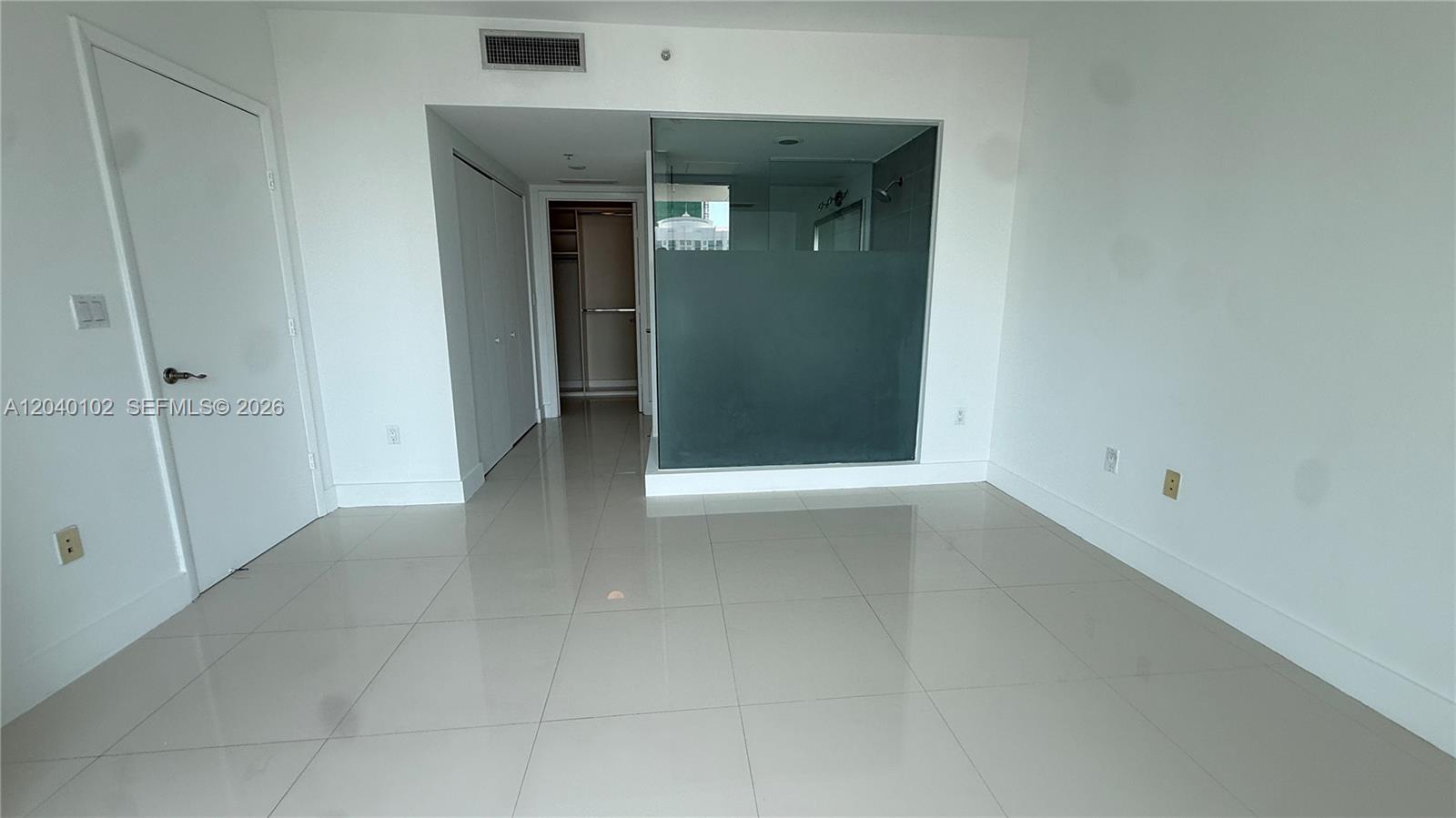 92 Southwest 3rd Street, Unit 3311 Miami, FL 33130 - Photo 6 of 14