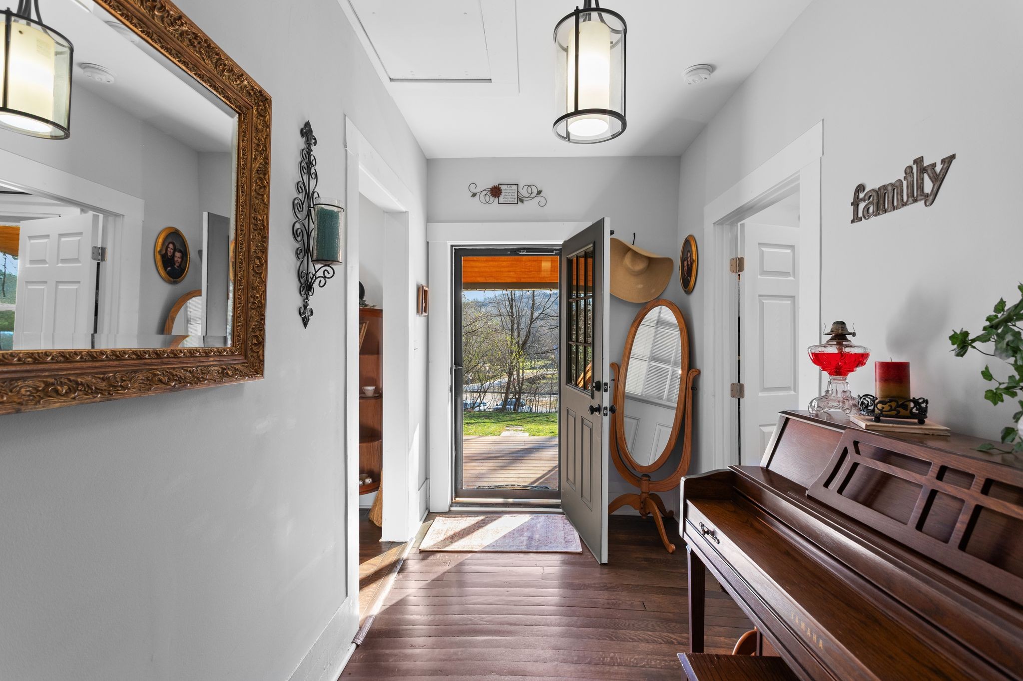 2806 Dodson Gap Road Culleoka, TN 38451 - Photo 7 of 36