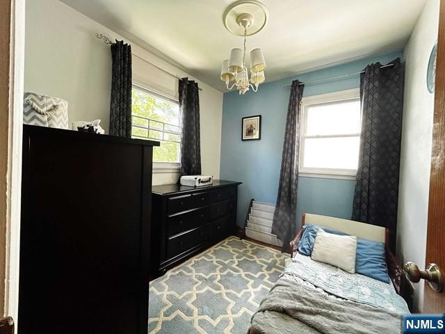 321 Maplewood Drive Paramus, NJ 07652 - Photo 17 of 29