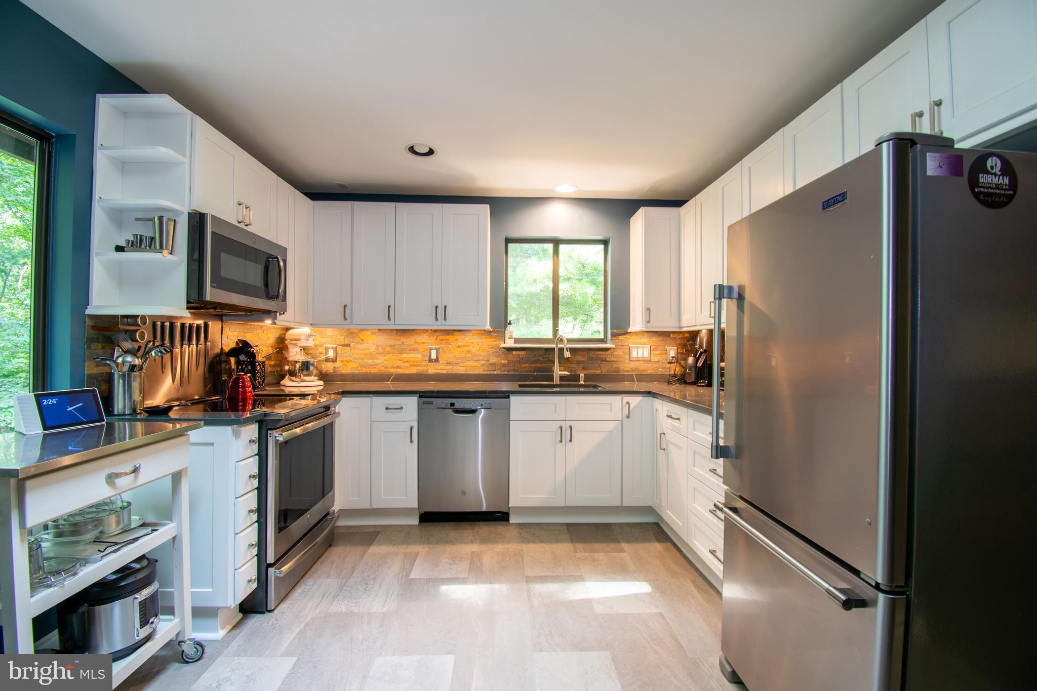 9516 White Spring Way Columbia, MD 21046 - Photo 2 of 37 Gallery Image 2
