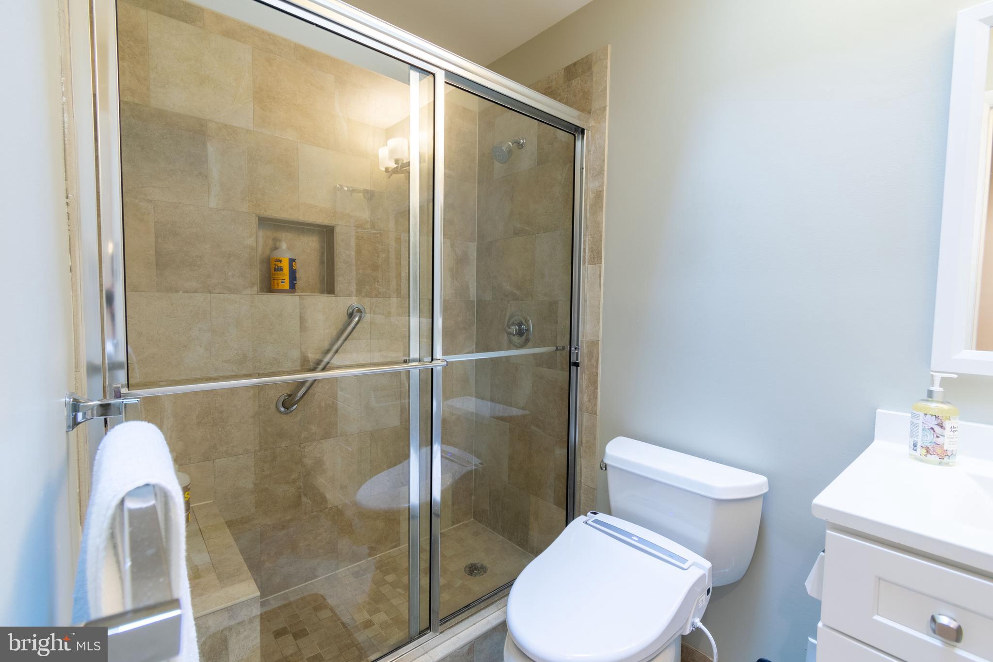 9516 White Spring Way Columbia, MD 21046 - Photo 17 of 37 Gallery Image 17