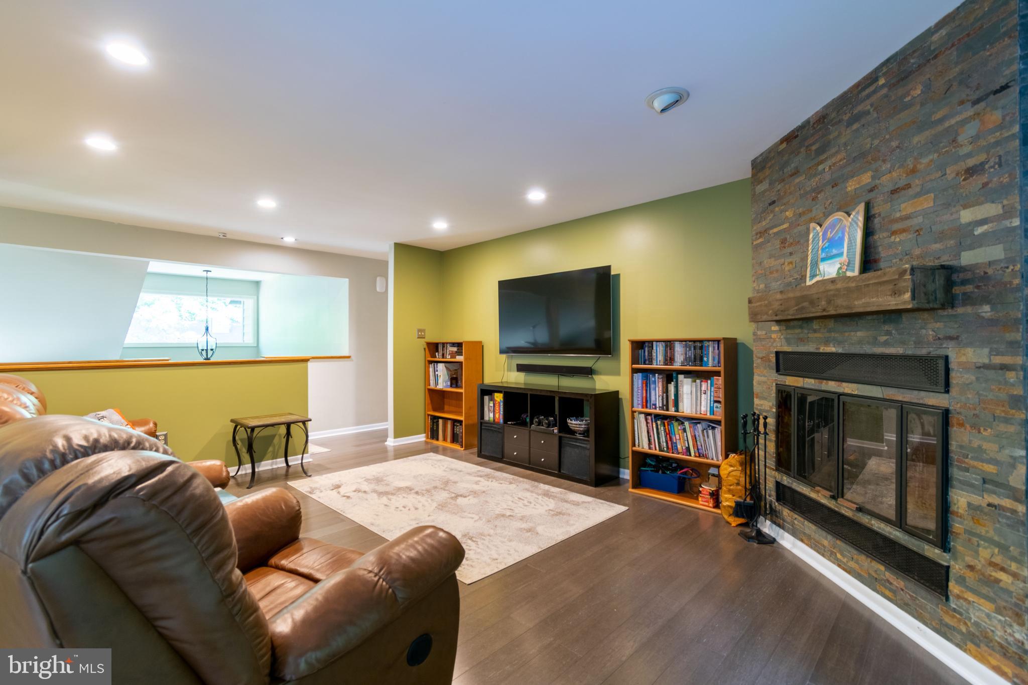 9516 White Spring Way Columbia, MD 21046 - Photo 5 of 37 Gallery Image 5