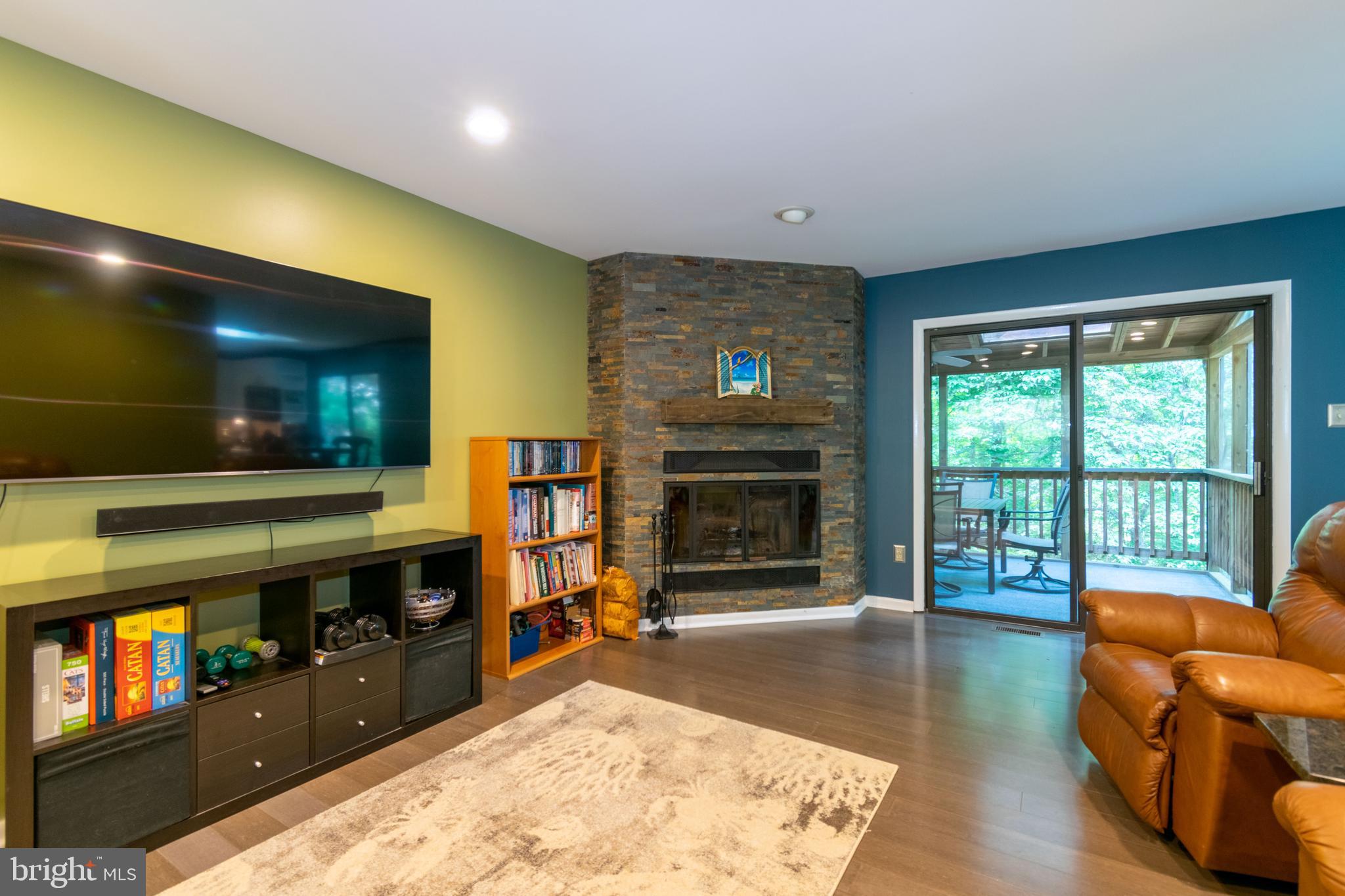 9516 White Spring Way Columbia, MD 21046 - Photo 6 of 37 Gallery Image 6