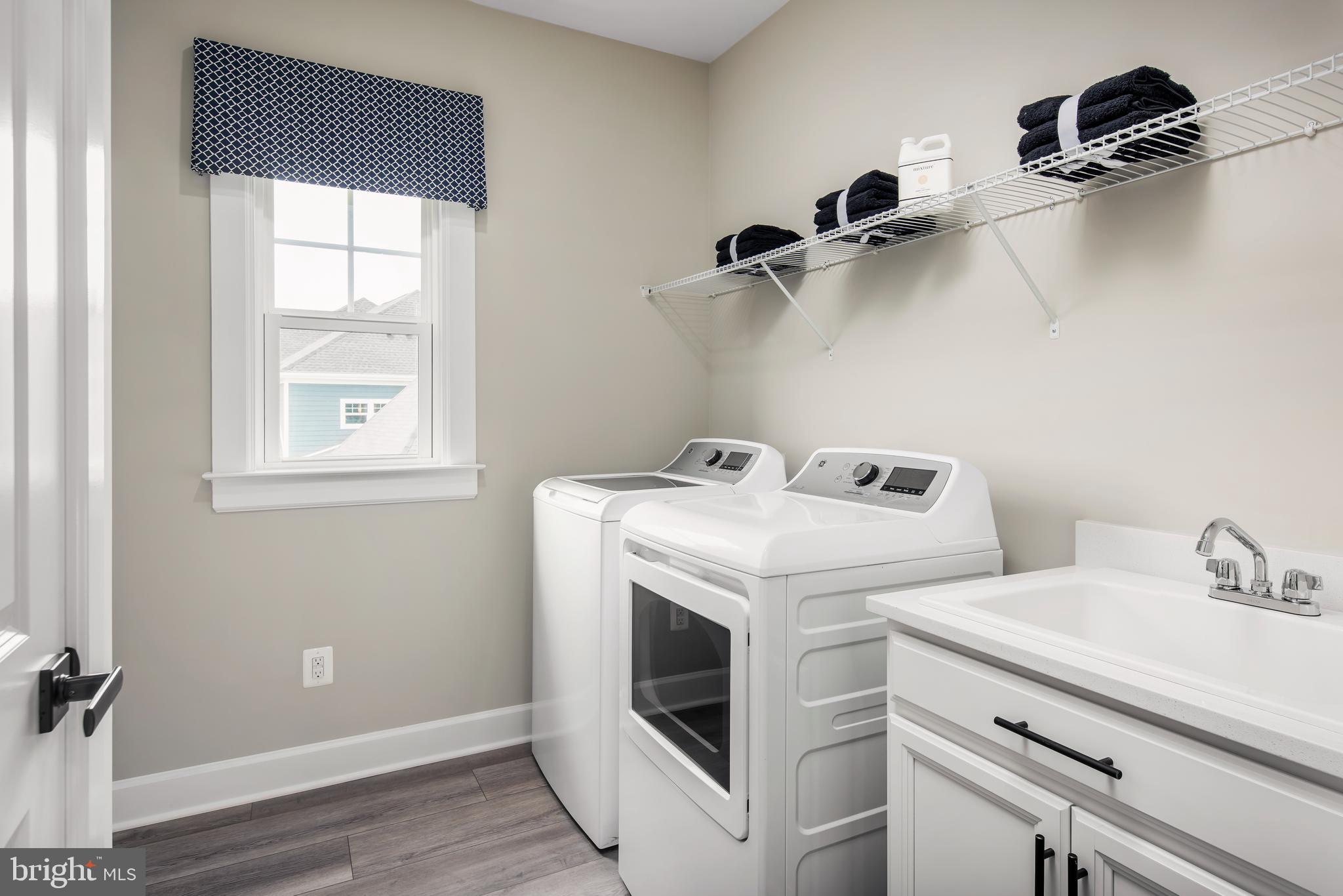 3779 Three Graces Road Ellicott City, MD 21042 - Photo 30 of 38 Laundry