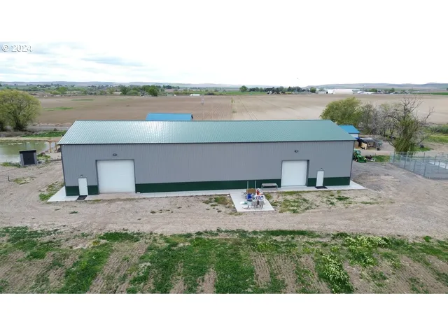 $999,000 | 4484 Oak Road, Ontario, OR 97914