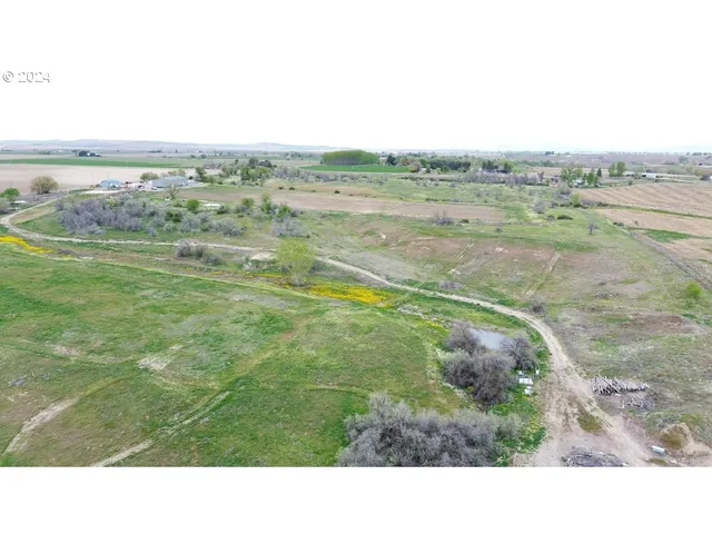 $999,000 | 4484 Oak Road, Ontario, OR 97914