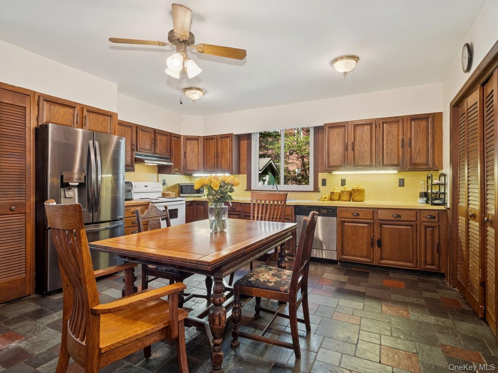 24 Mountain Avenue Cold Spring, NY 10516 - Photo 14 of 28 Large Kitchen
