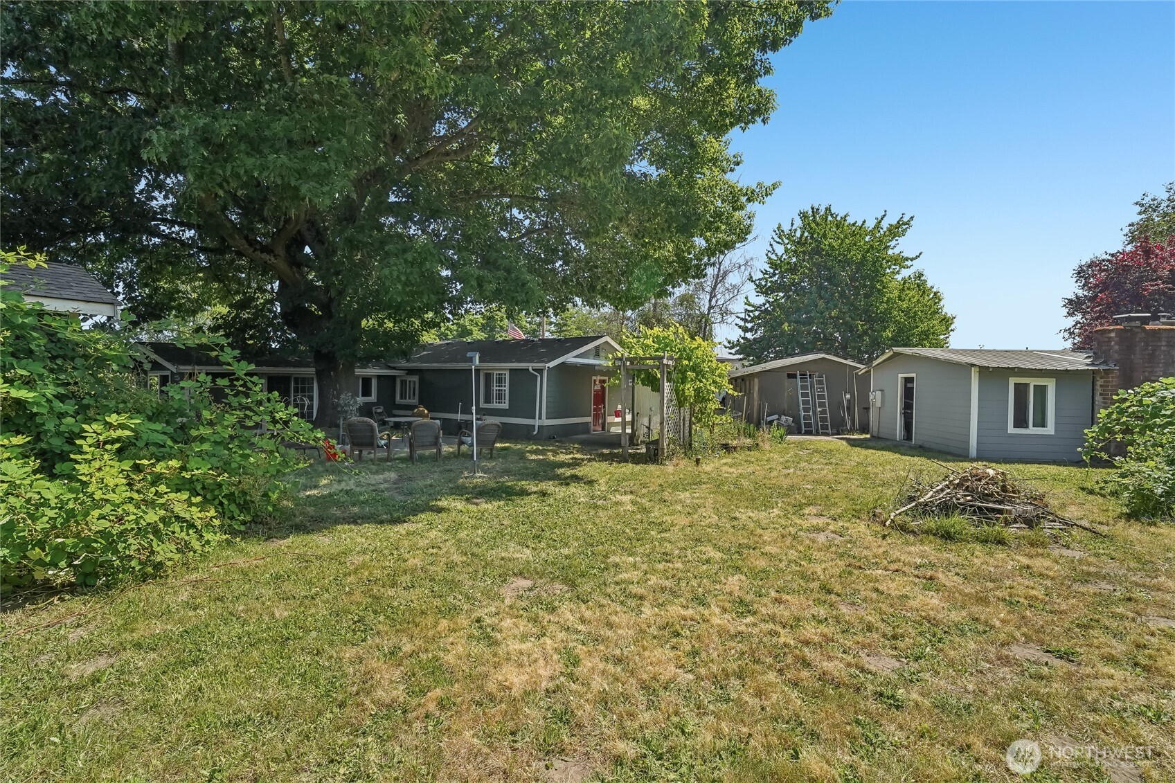 7214 River Road East Puyallup, WA 98371 - Photo 23 of 36