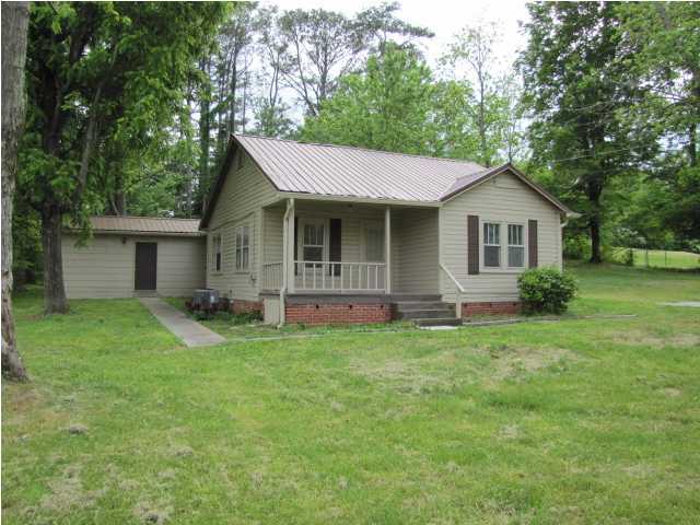 2200 Spring Place Road Southeast Cleveland, TN 37323 - Photo 1 of 16 Primary Photo