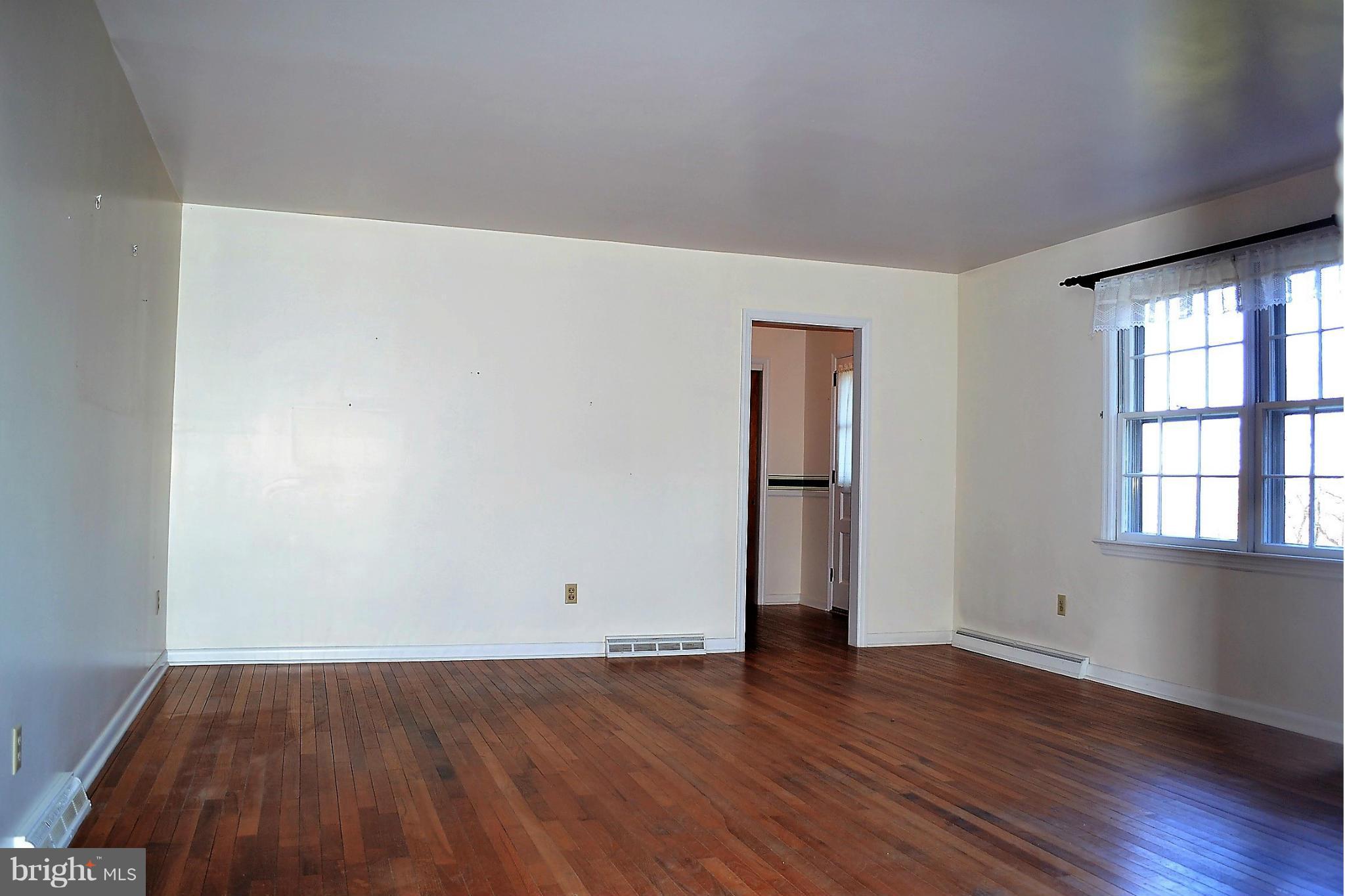 2971 Appleton Road Elkton, MD 21921 - Photo 8 of 30 Living Room