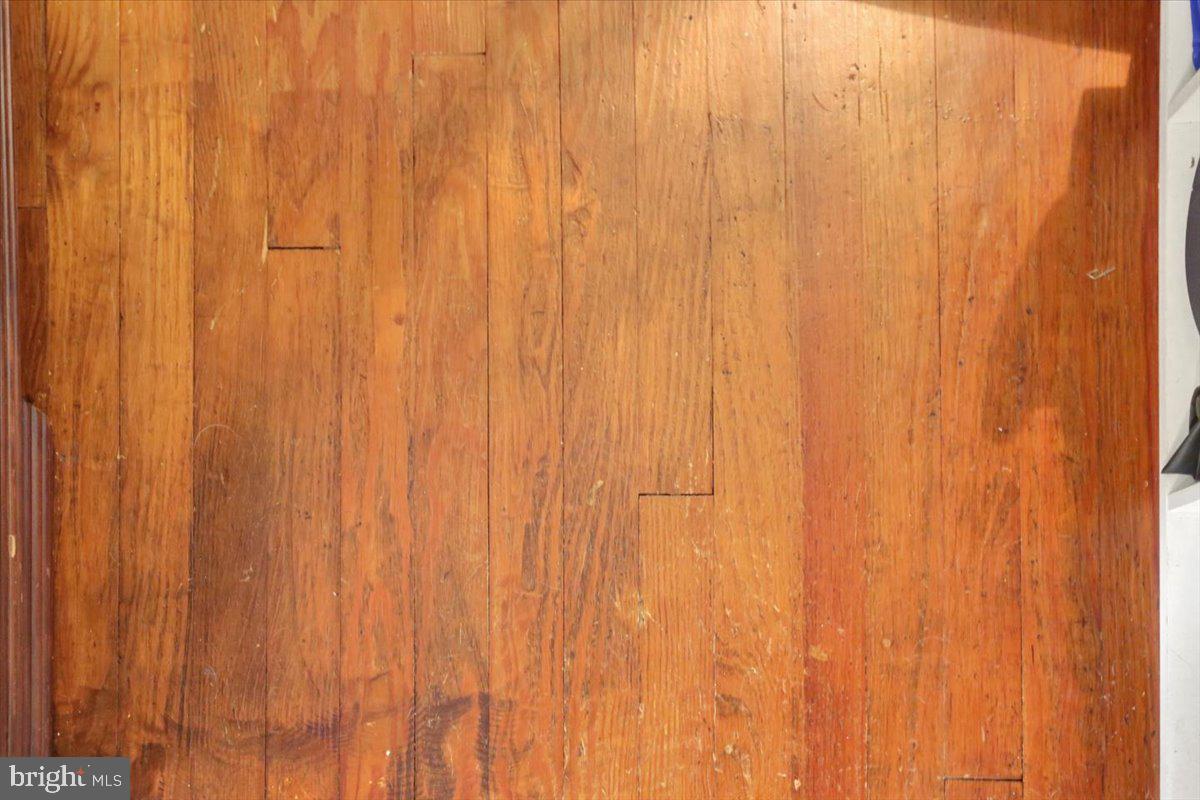 149 Bingaman Road Reading, PA 19606 - Photo 46 of 60 Beautiful hardwood