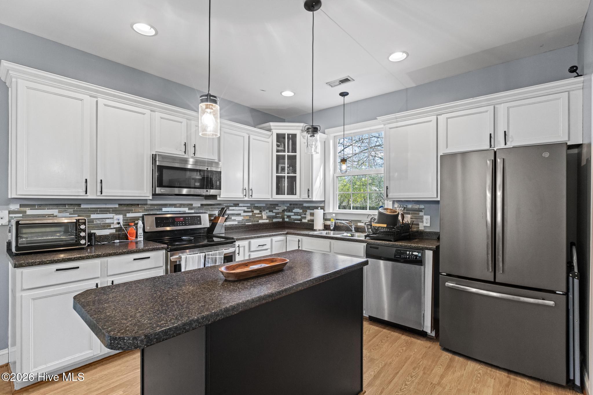 2398 Catherine Lake Road Richlands, NC 28574 - Photo 11 of 30 425A6368