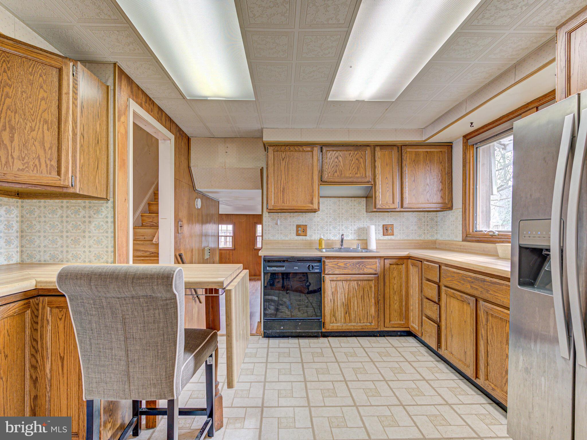 426 Old Courthouse Road Northeast Vienna, VA 22180 - Photo 14 of 56 Kitchen