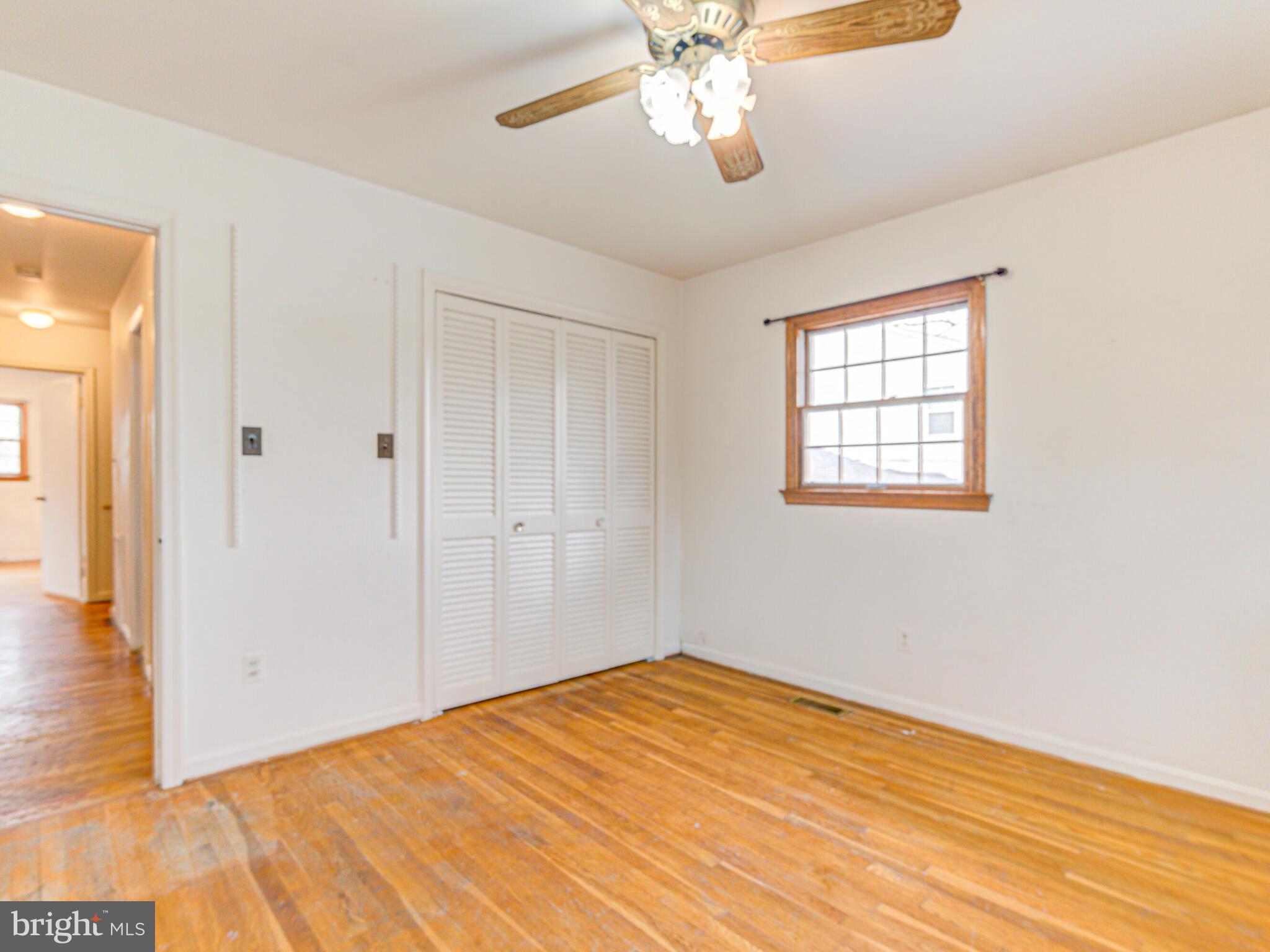 426 Old Courthouse Road Northeast Vienna, VA 22180 - Photo 33 of 56 Bedroom #2