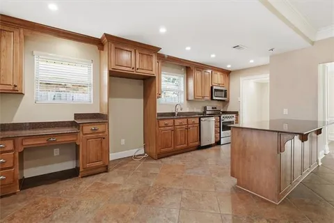 $349,500 | 5024 Jeannette Drive, Metairie, LA 70003