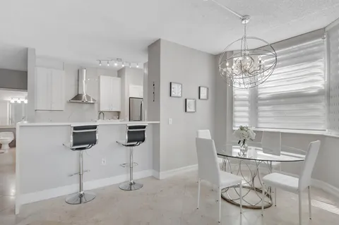 $10,000 | 3606 South Ocean Boulevard, Unit 108, Highland Beach, FL 33487
