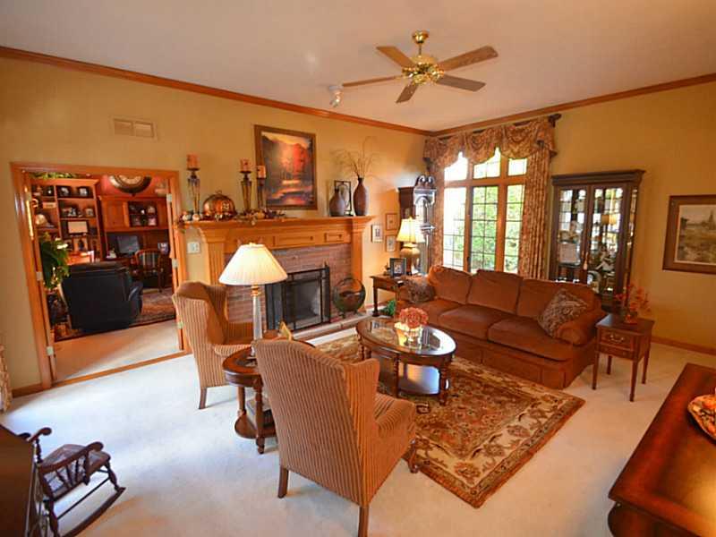 496 Rodeo Drive Indianapolis, IN 46217 - Photo 13 of 24 Gallery Image 13