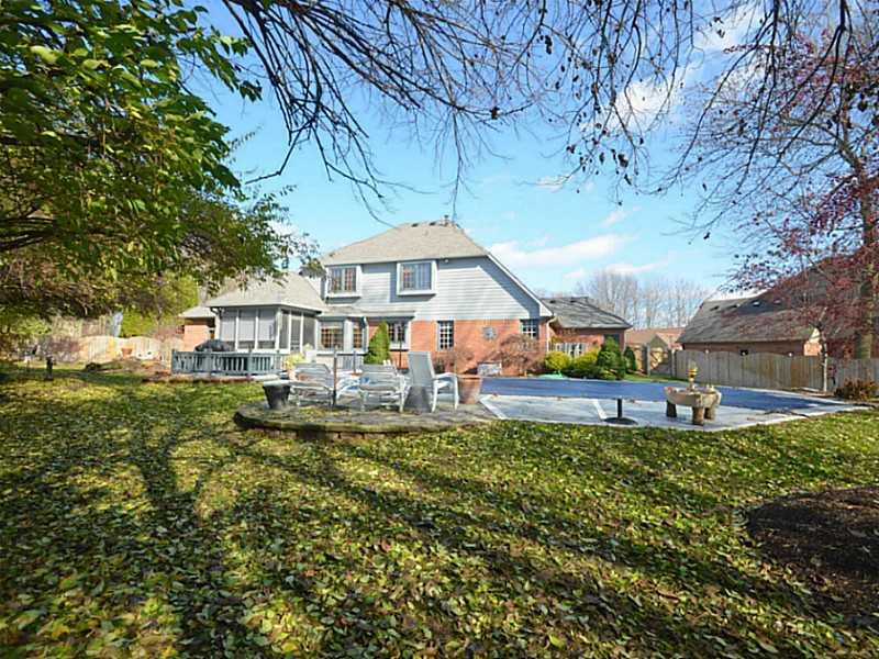496 Rodeo Drive Indianapolis, IN 46217 - Photo 10 of 24 Gallery Image 10