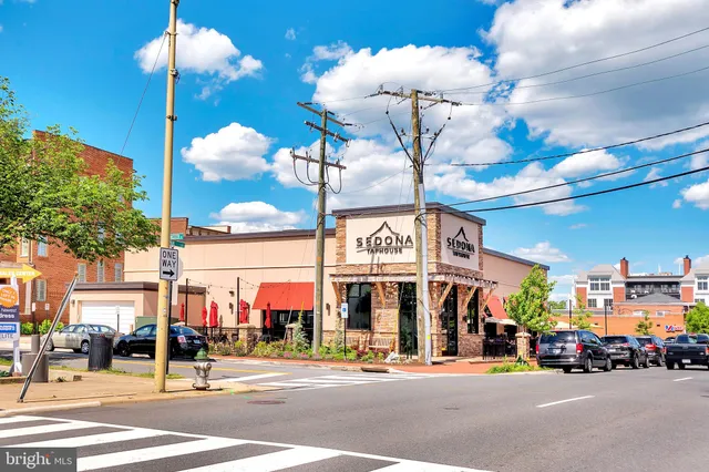 $725,000 | 1712 Washington Avenue, Fredericksburg, VA 22401