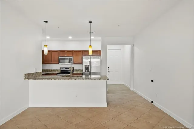 $2,150 | 9512 Southwest Merlin Court, Stuart, FL 34997