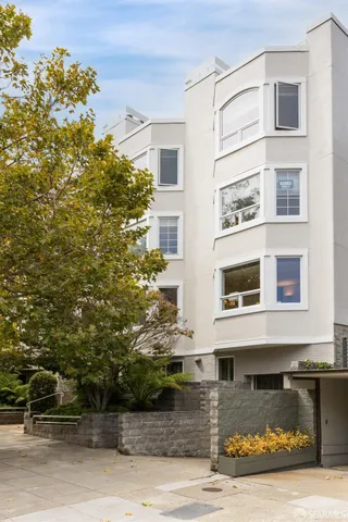 $1,599,000 | 2016 Pacific Avenue, Unit 201, San Francisco, CA 94109