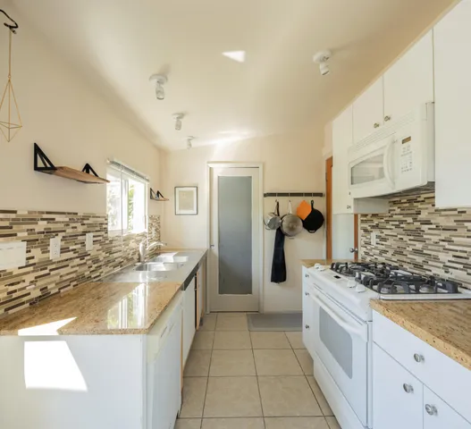 $1,100,000 | 610 South Camino Real, Palm Springs, CA 92264