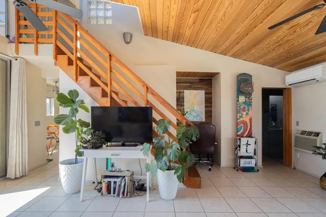 $1,100,000 | 610 South Camino Real, Palm Springs, CA 92264