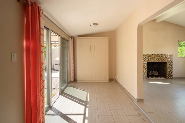 $1,100,000 | 610 South Camino Real, Palm Springs, CA 92264