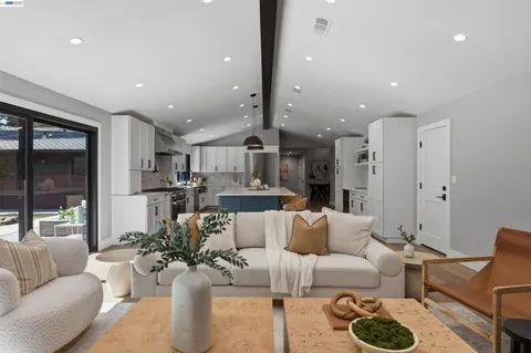 $2,988,000 | 2170 Deer Oak Way, Danville, CA 94506