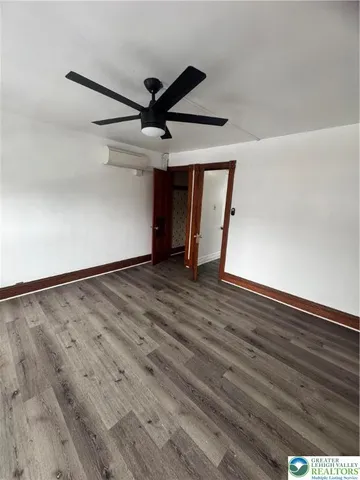 $2,350 | 535 West Green Street, Allentown, PA 18102