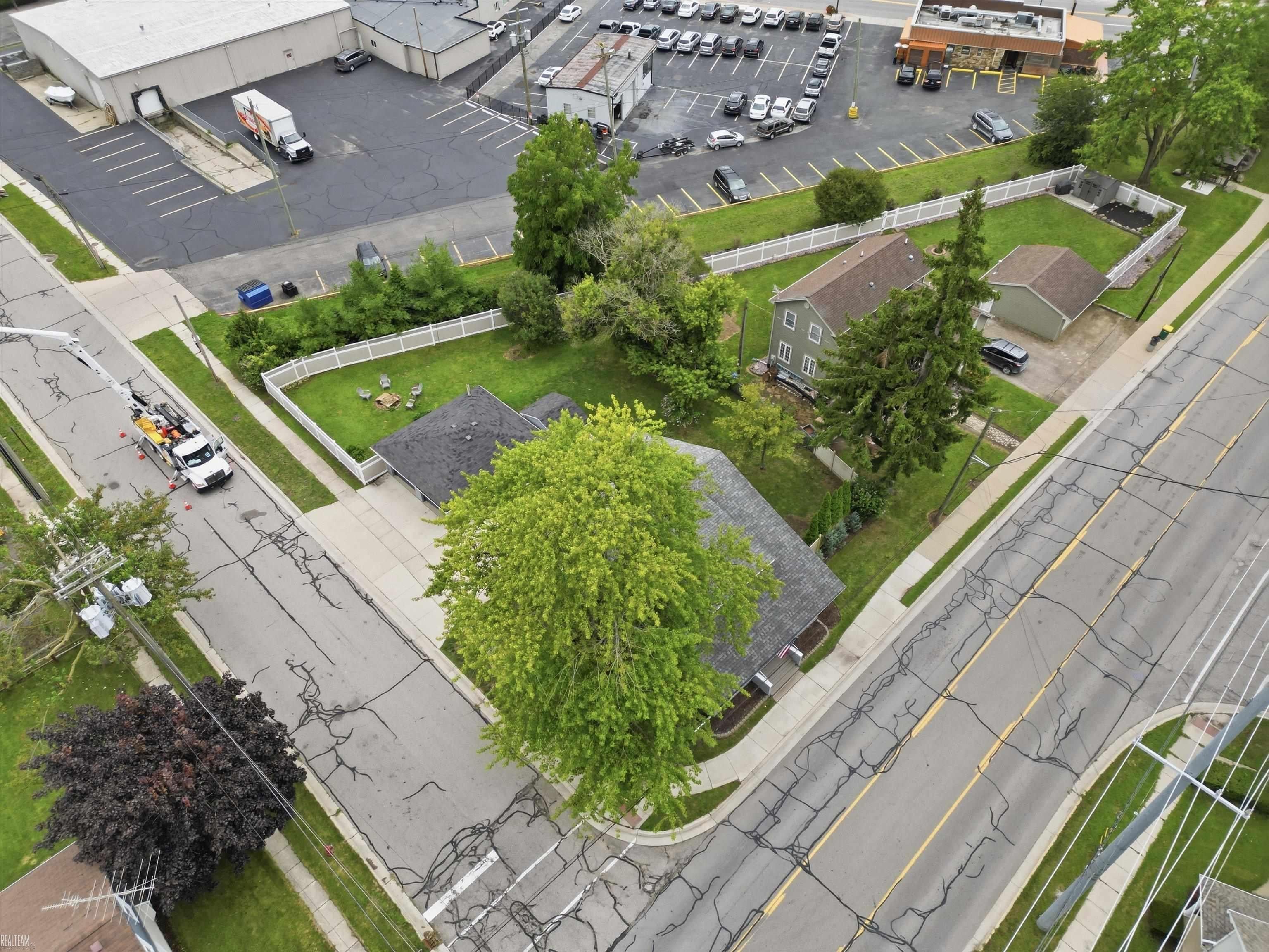 35920 Division Road Richmond, MI 48062 - Photo 43 of 46 Gallery Image 43