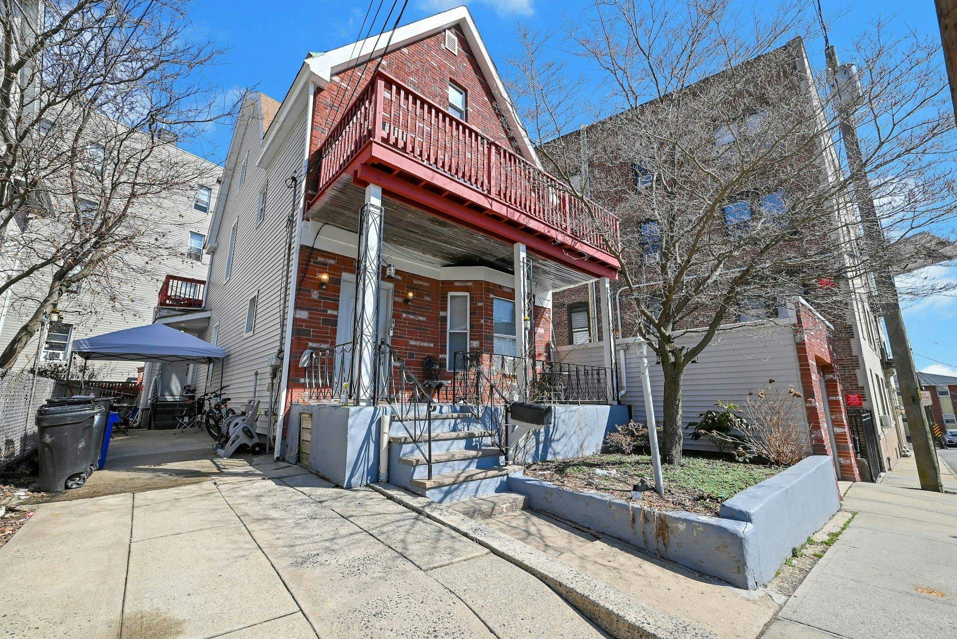 30 Columbia Terrace, Unit 2 Edgewater, NJ 07020 - Photo 23 of 25 a view of house with outdoor seating