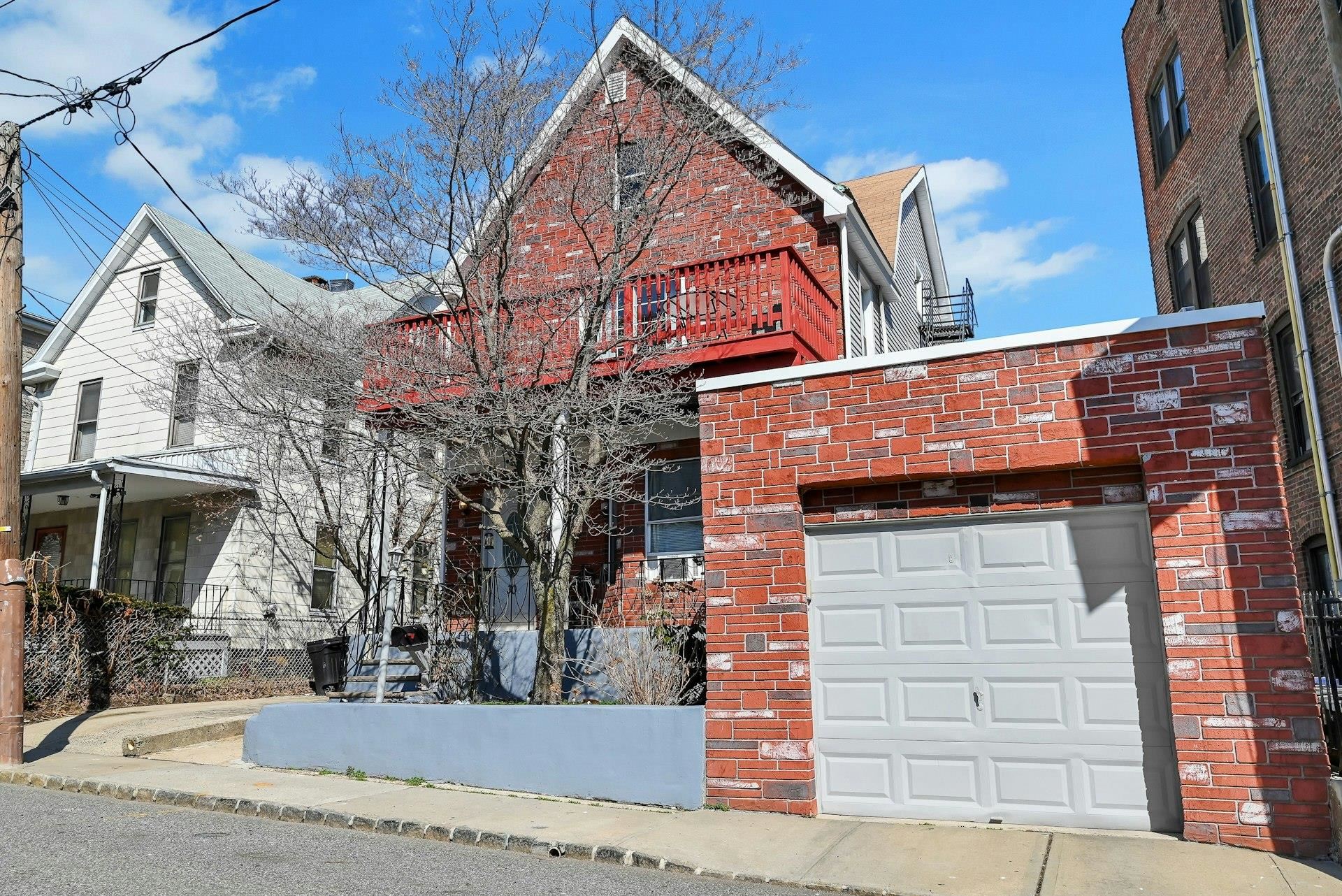 30 Columbia Terrace, Unit 2 Edgewater, NJ 07020 - Photo 25 of 25 a view of a house with a street