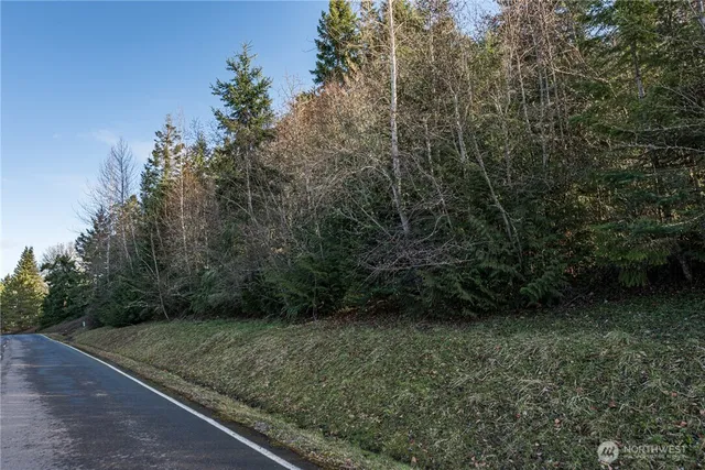 a view of a street view