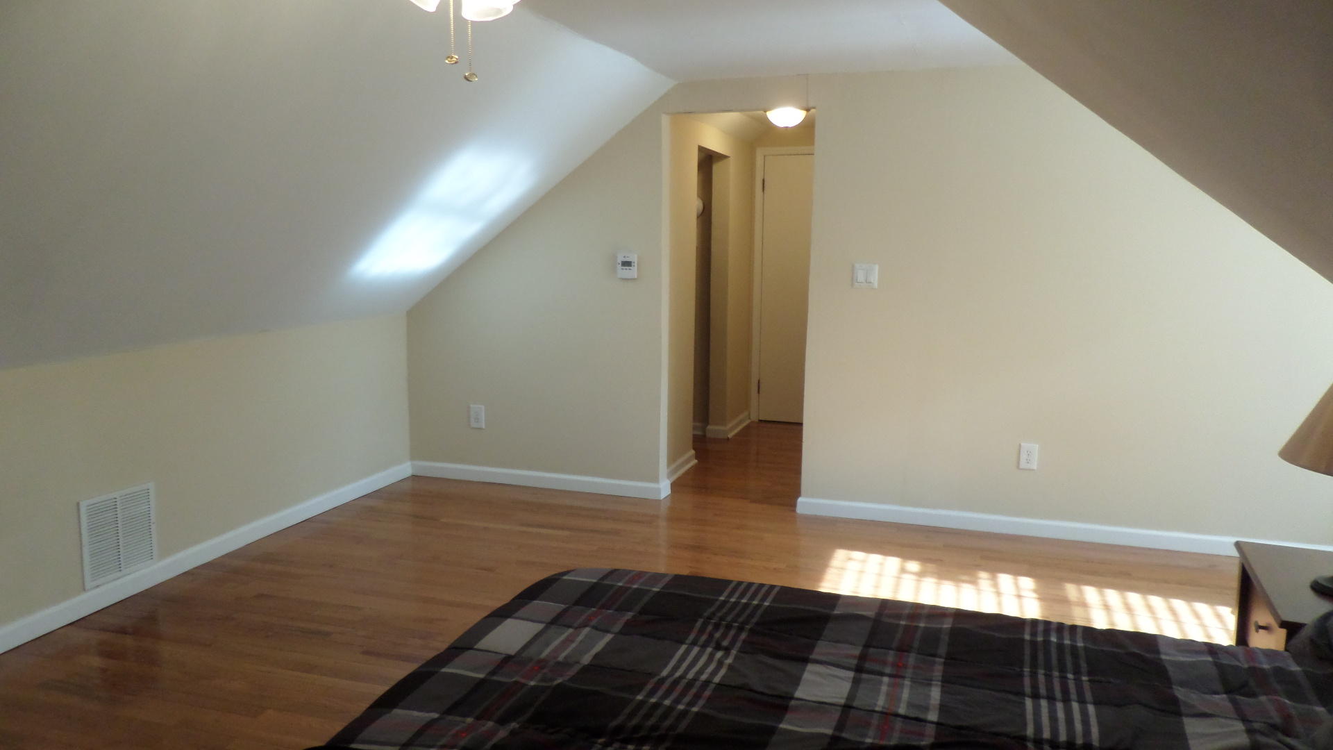 112 Wood Ridge Lane Oak Ridge, TN 37830 - Photo 13 of 37 Master Bedroom