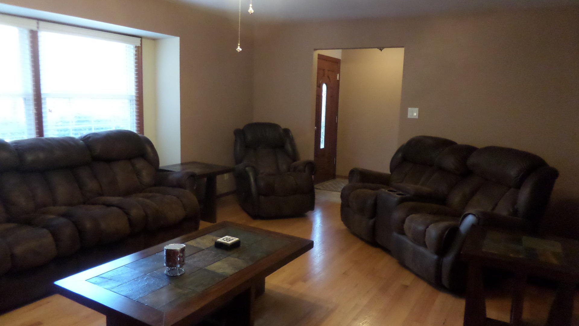 112 Wood Ridge Lane Oak Ridge, TN 37830 - Photo 8 of 37 Living Room