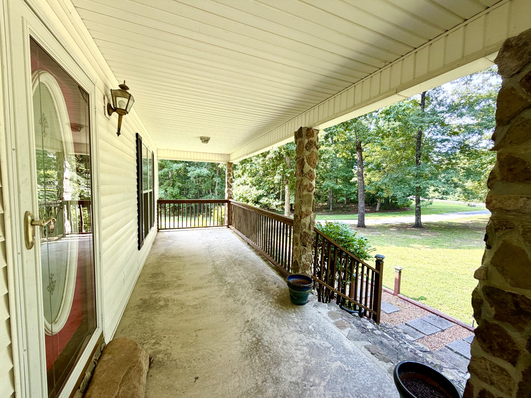8770 Harrison Ferry Road McMinnville, TN 37110 - Photo 4 of 42 Gallery Image 4